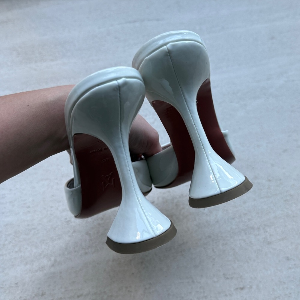Amina Muaddi White Pointed Heel Patent Leather Mules Sandal Block Heels Wedding - Picture 4 of 12